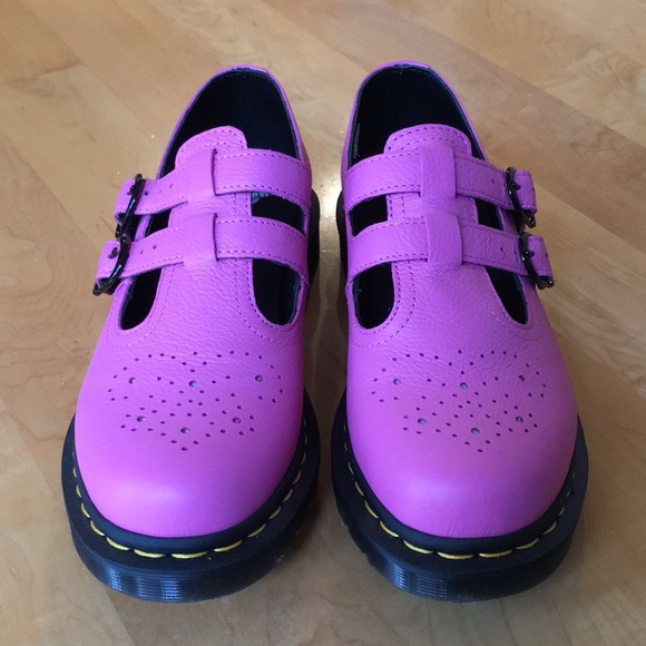 Dr. Martens 8065 Virginia Leather Mary Jane Shoes - Picture 3 of 16